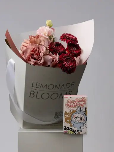 STRAWBERRY SOYMILK